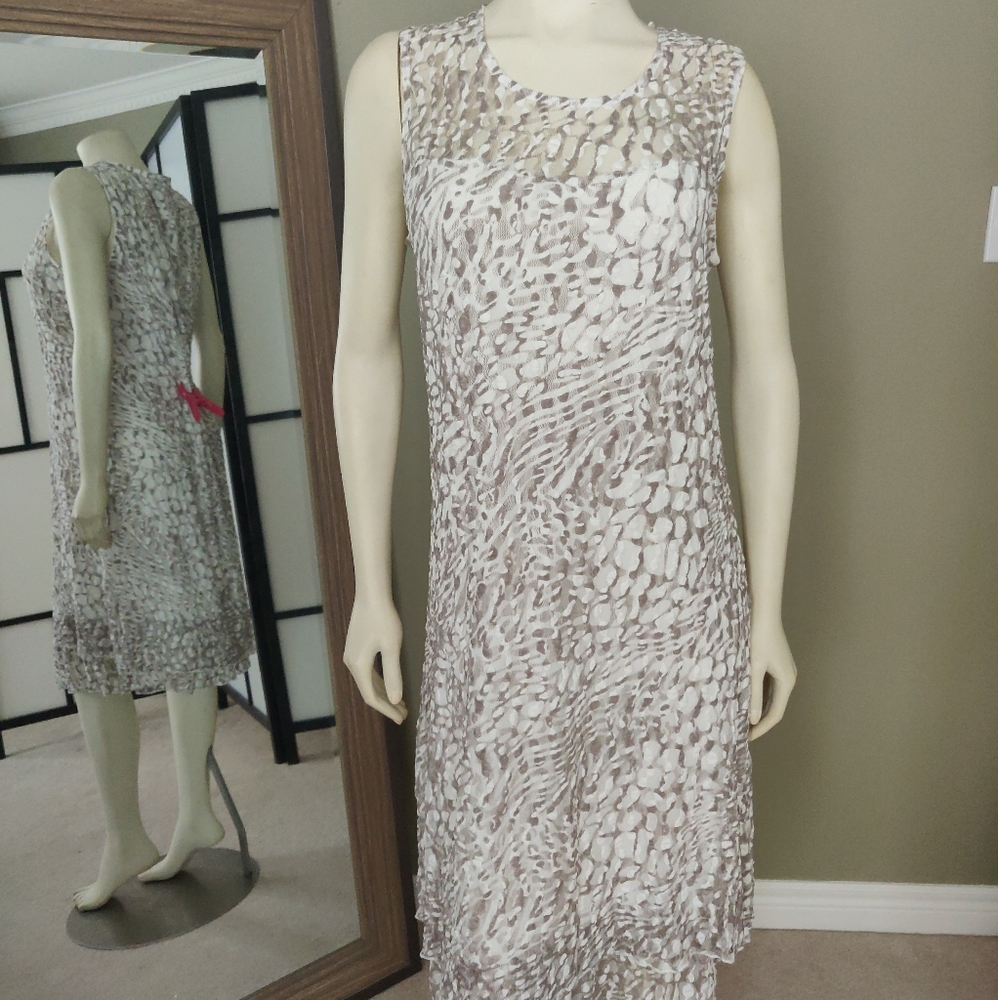 Alison Sheri white dress